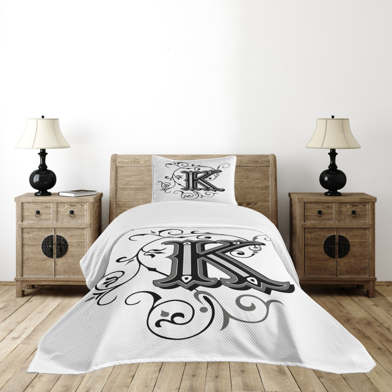 Illustrious Uppercase Bedspread Set