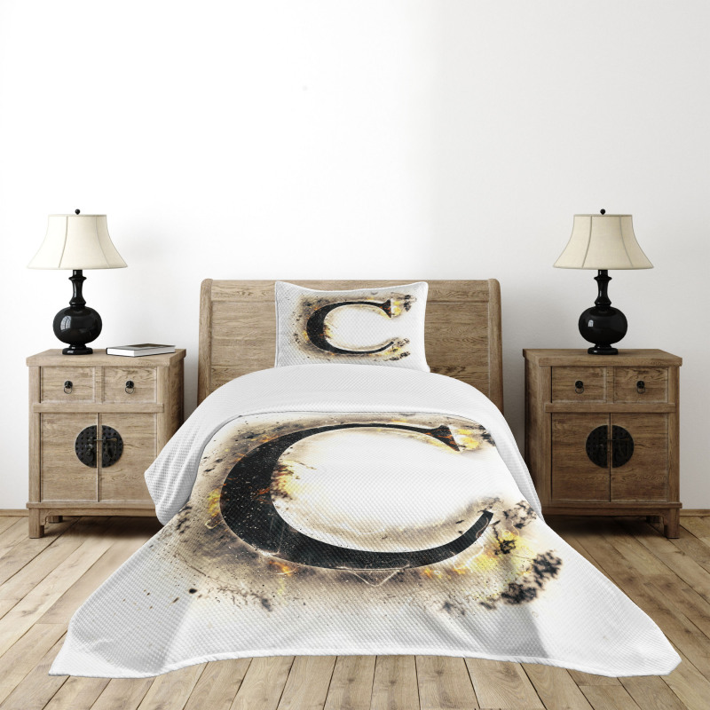 Scorched Paper Bedspread Set