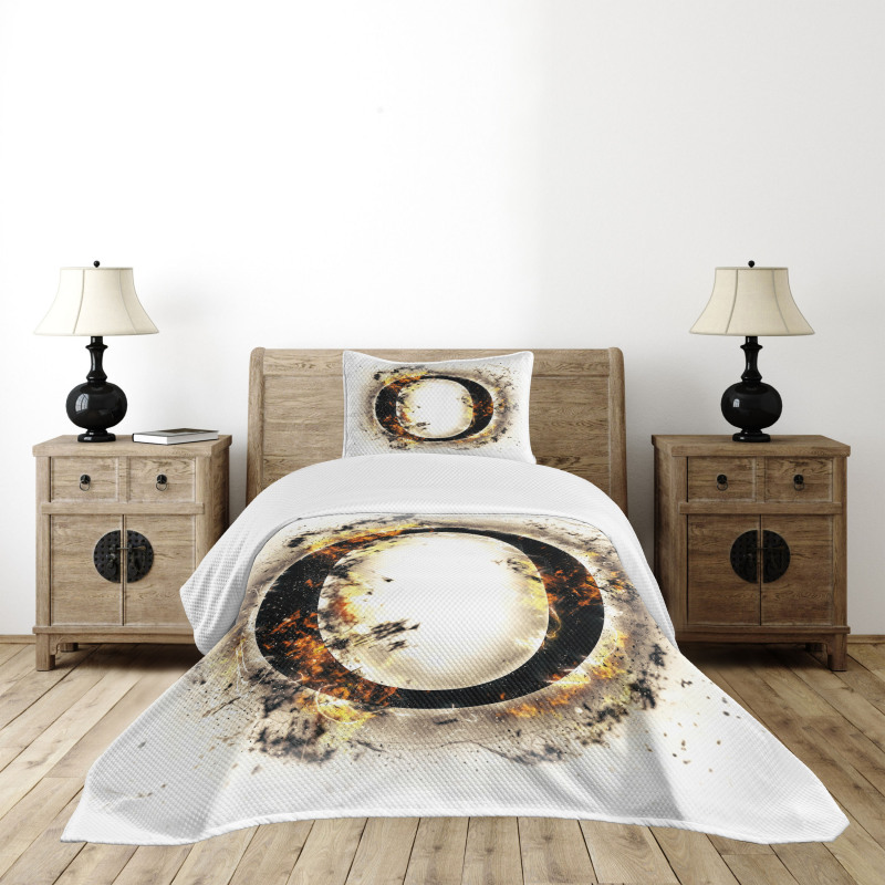 Alphabet on Fire Hot O Bedspread Set