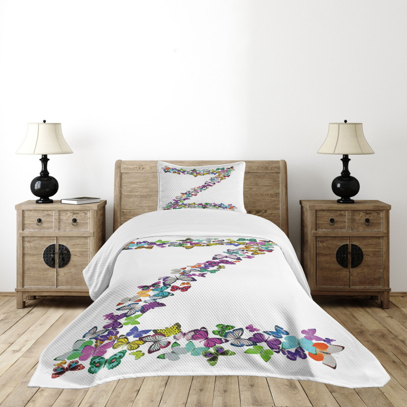 Multicolored Animal Z Bedspread Set