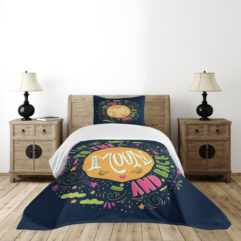 Romance Shapes Bedspread Set