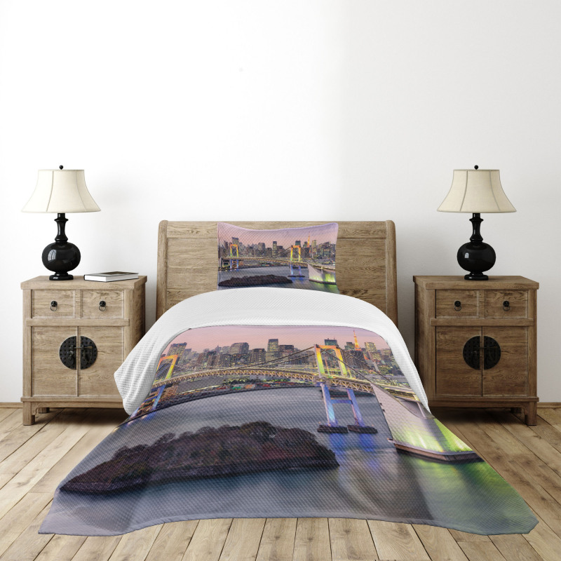 Tokyo Japan Bridge Bedspread Set