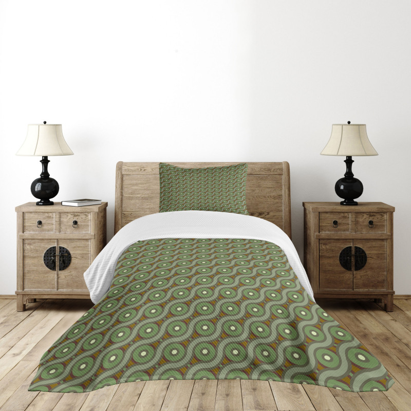 Crisscrossing Waves Bedspread Set