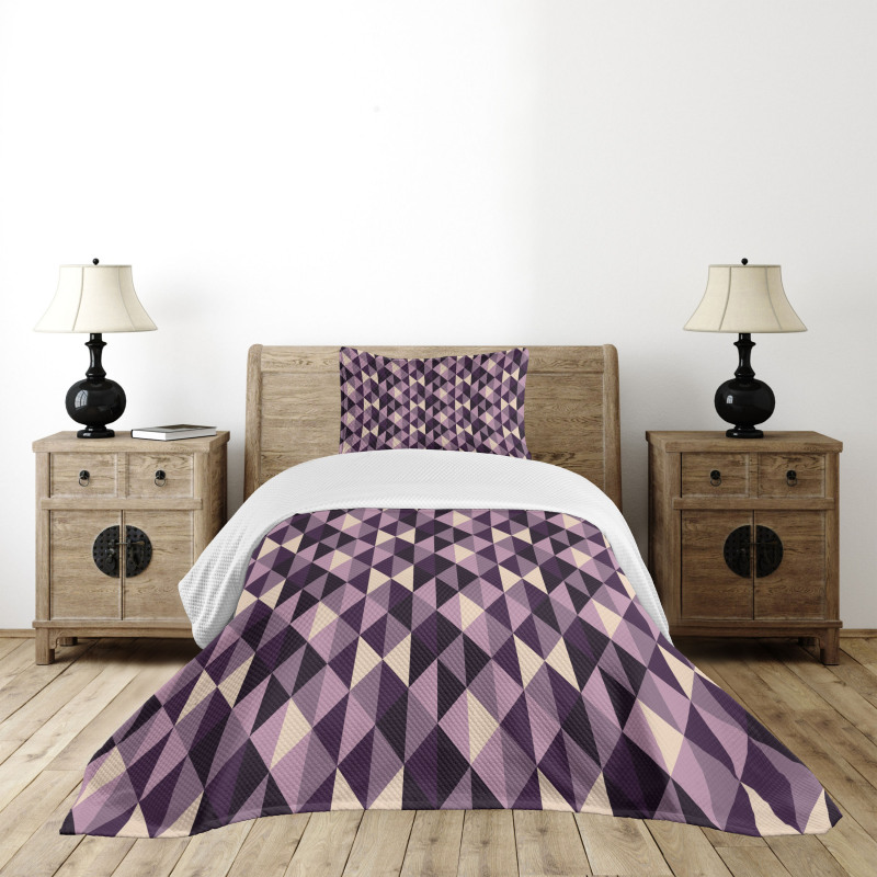 Abstract Style Triangles Bedspread Set