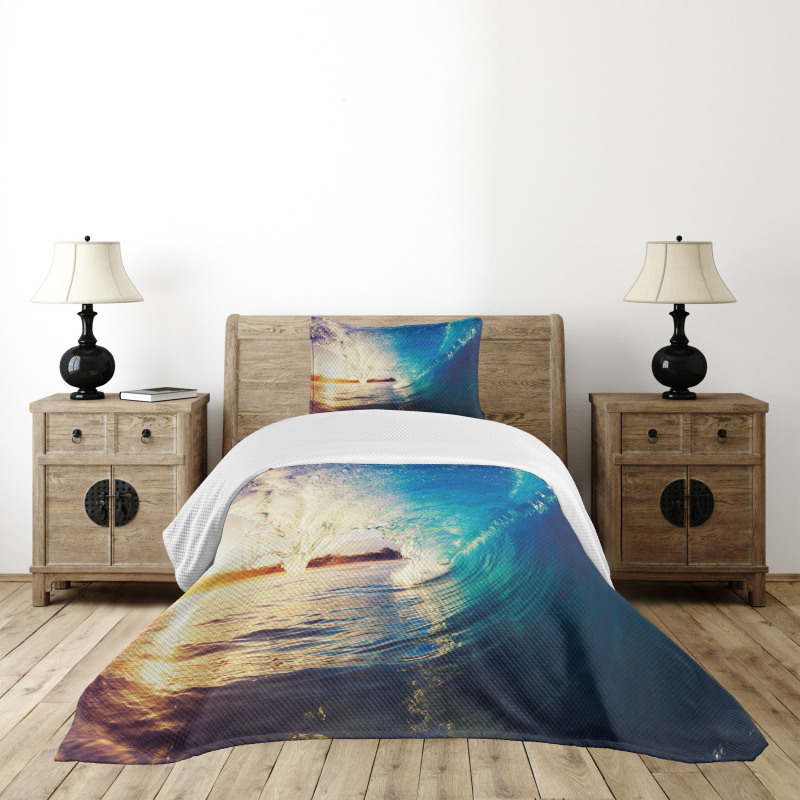 Sunrise on Waves Sports Bedspread Set