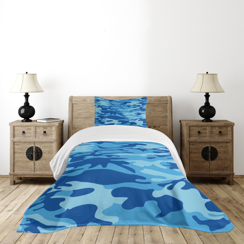 Aquatic Abstract Bedspread Set