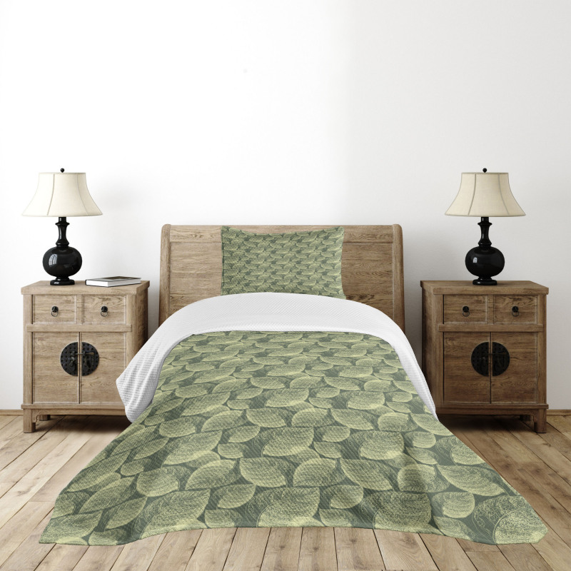 Autumn Leaves Line Art Bedspread Set