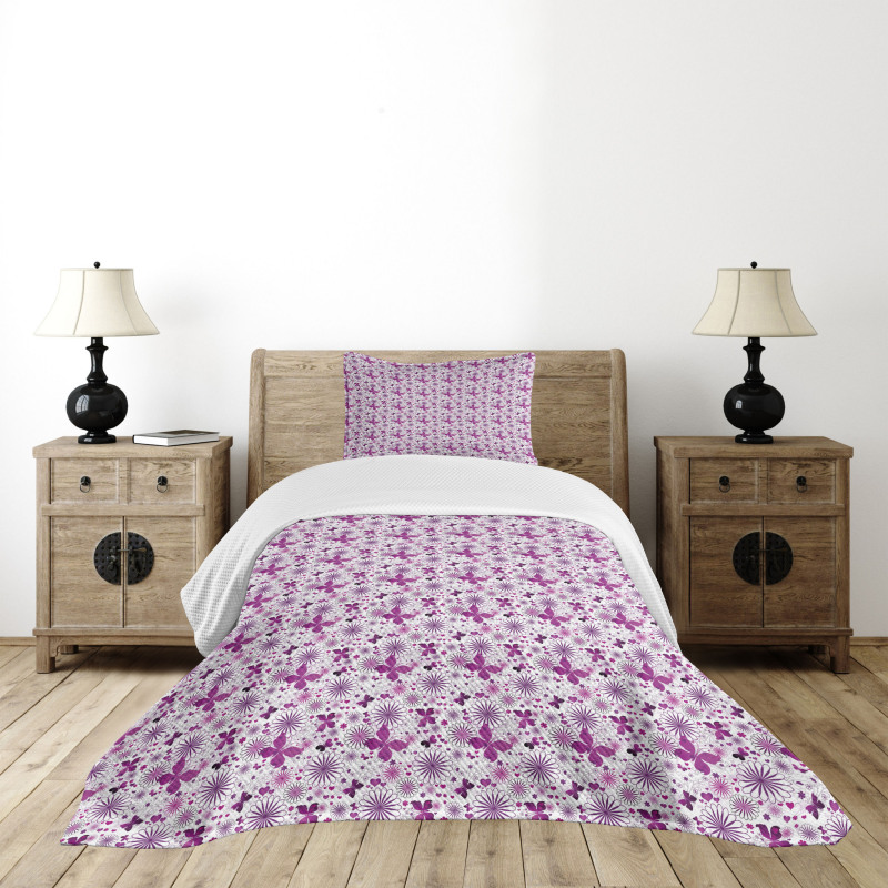 Purple Color Fauna Bedspread Set