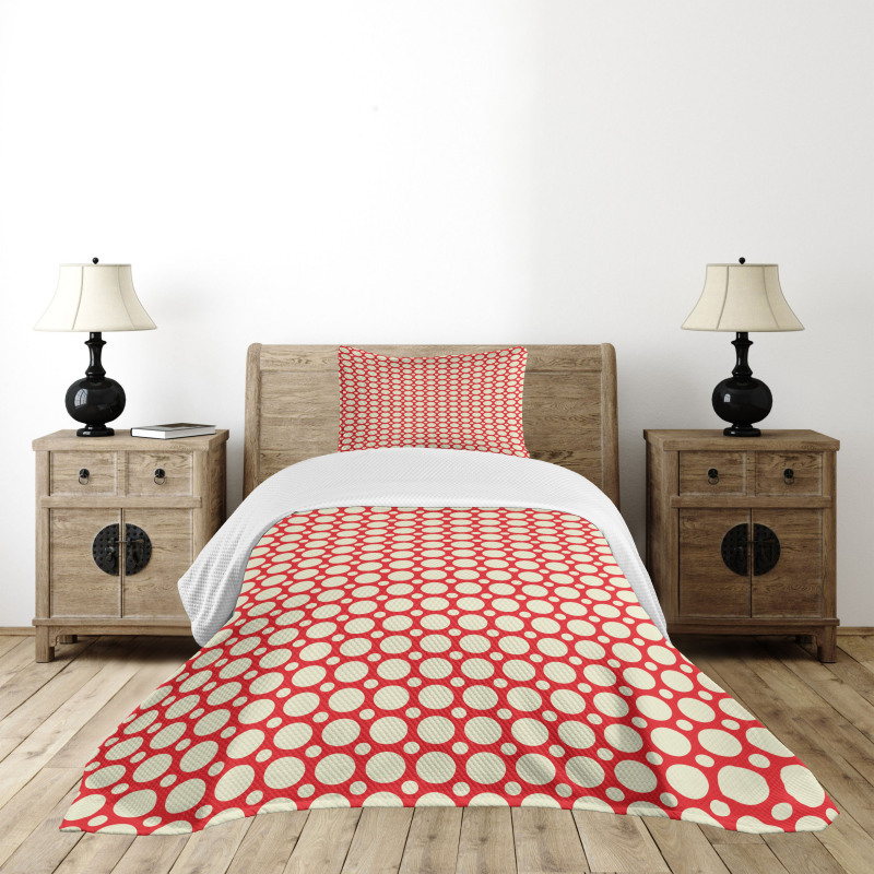 Polka Dots Vibrant Bedspread Set