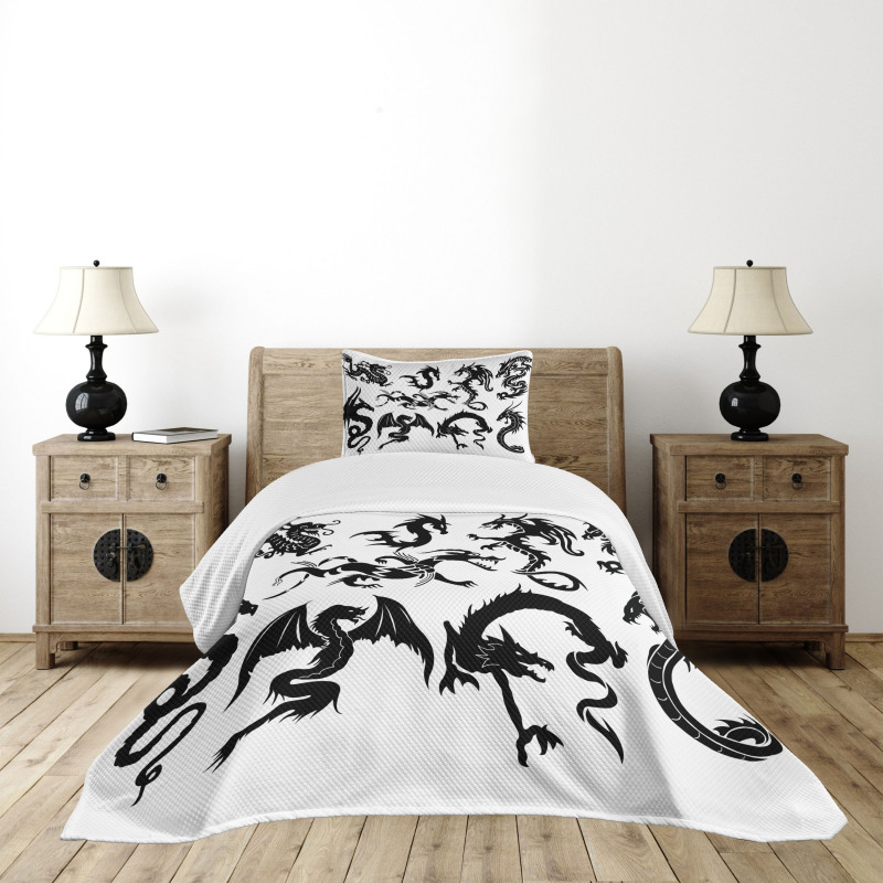 Oriental Monochrome Bedspread Set