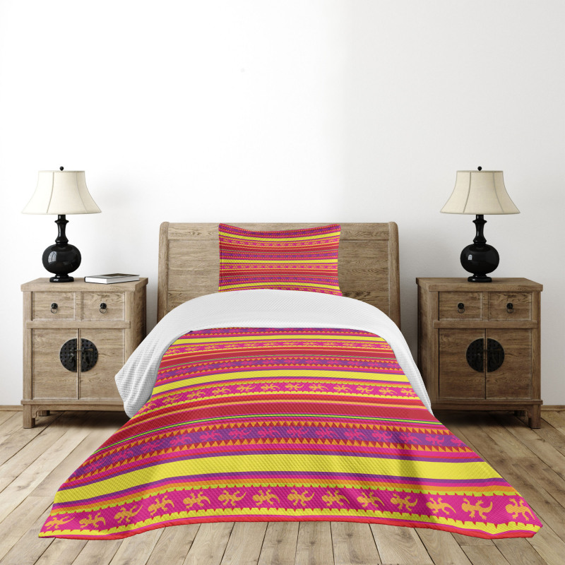 Vibrant Lizard Folklore Bedspread Set