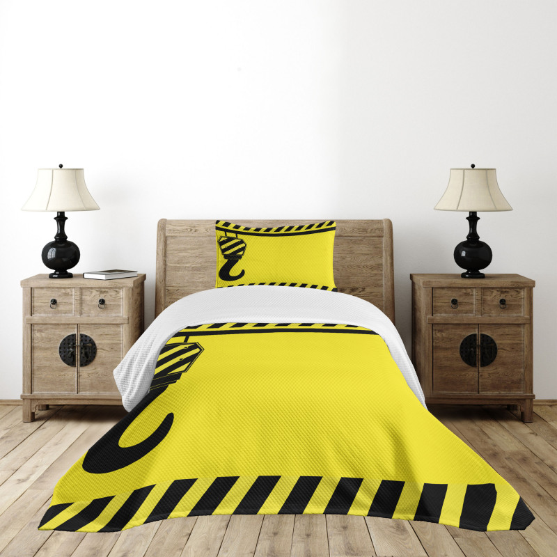 Hook Striped Frame Bedspread Set