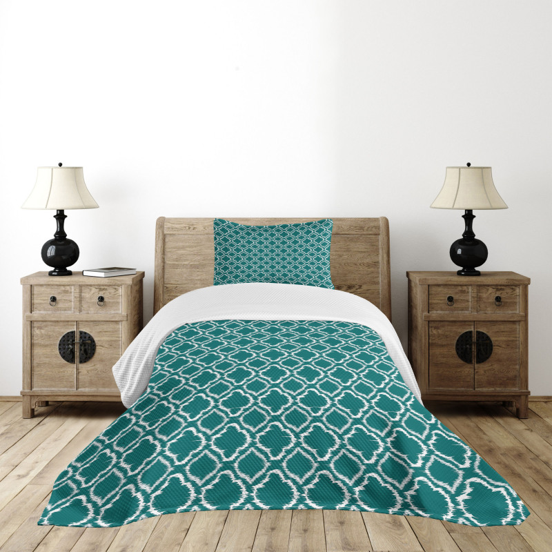 Traditional Ikat Pattern Bedspread Set