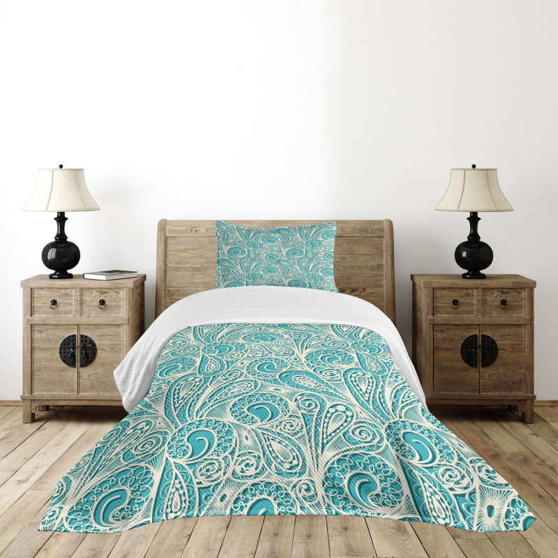 Feminine Fashion Bedspread Set