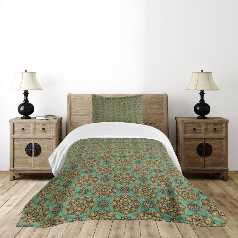 Oriental Swirls Bedspread Set