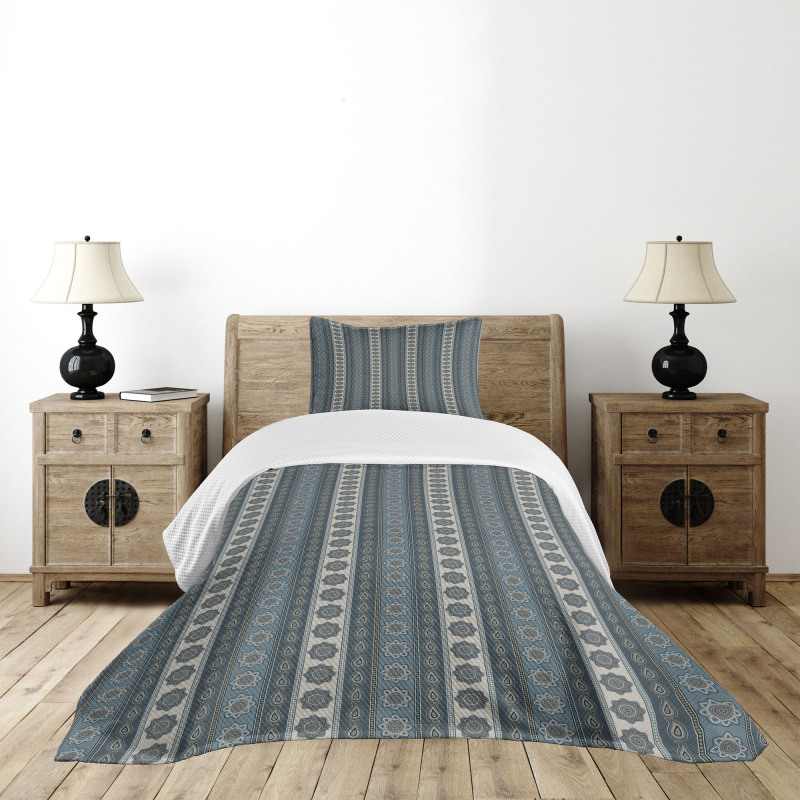 Paisley Star Bedspread Set