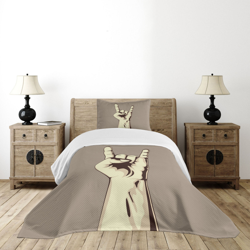 Hand Sign Vintage Bedspread Set