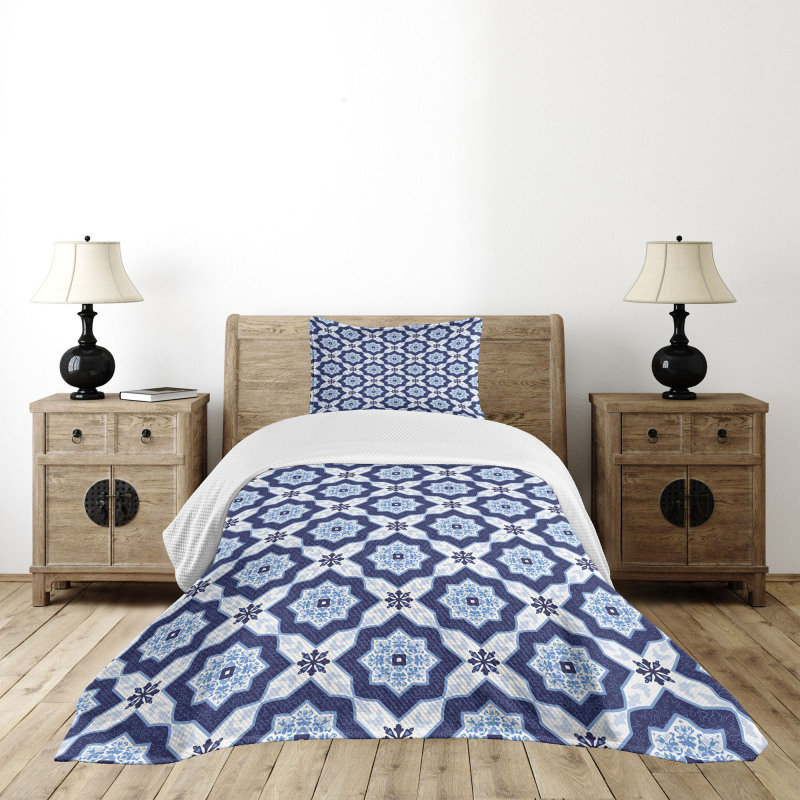Portuguese Azulejo Pattern Bedspread Set