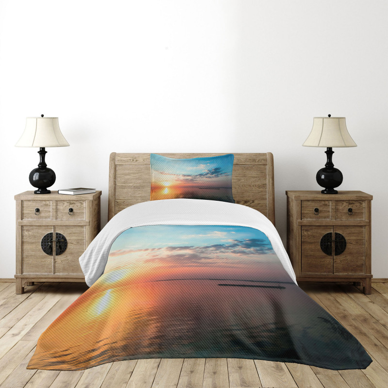 Dreamlike Twilight Scenery Bedspread Set