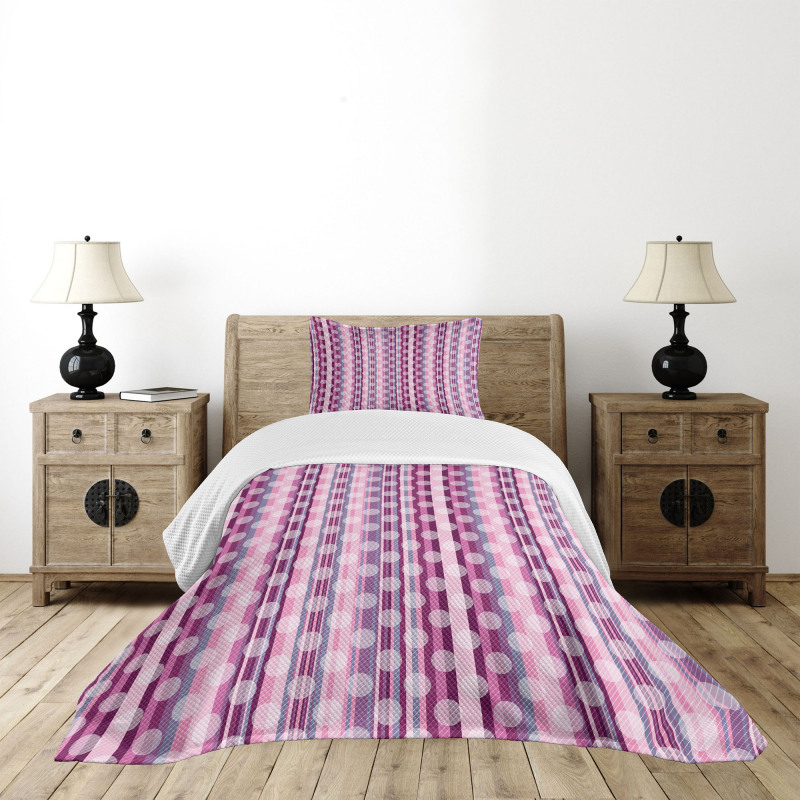 Stripes Retro Style Bedspread Set