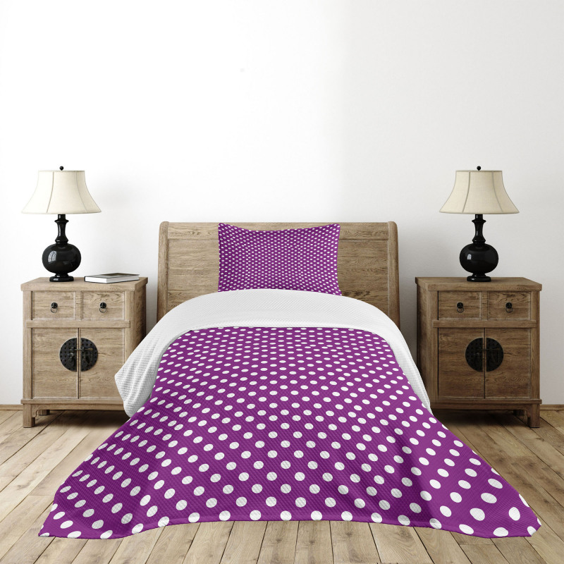 Old Fashioned Vivid Dots Bedspread Set