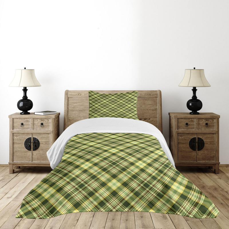 Diagonal Tartan Bedspread Set