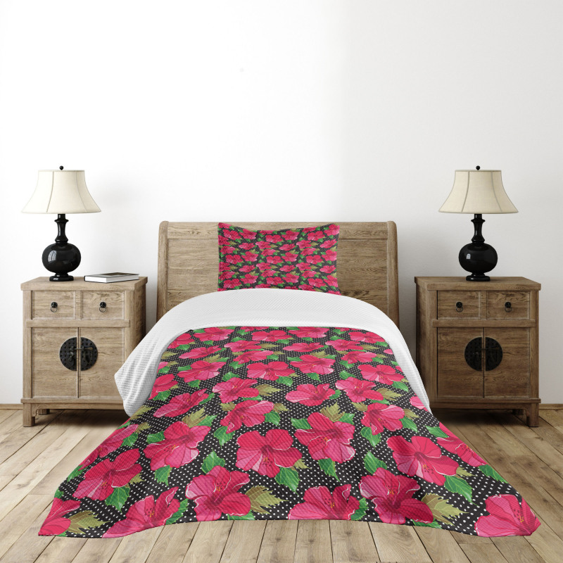 Polka Dots Hibiscus Bedspread Set