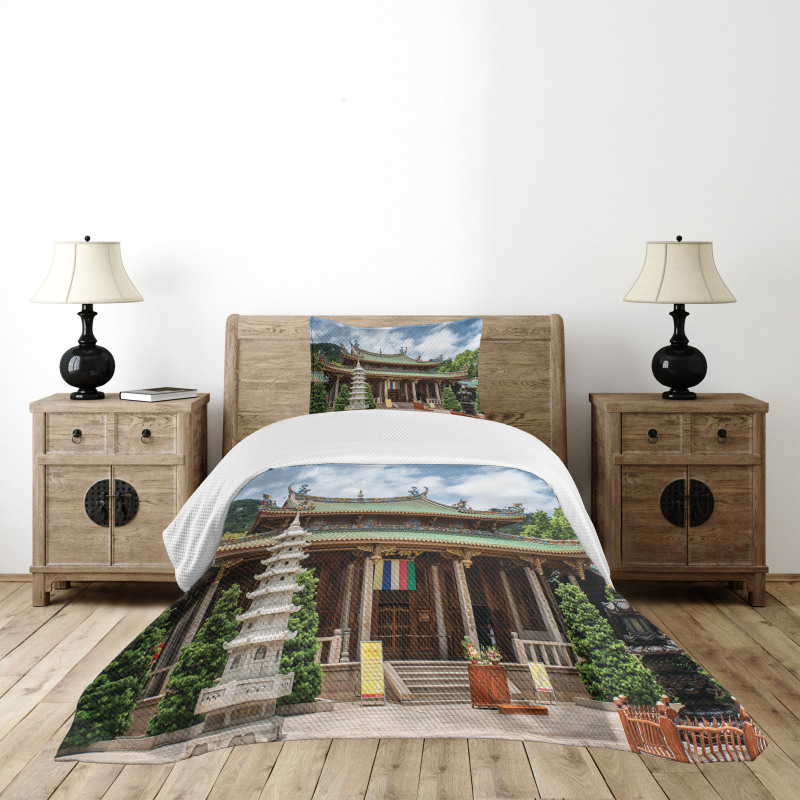 Putuo Building Photo Asia Bedspread Set