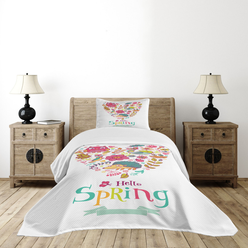 Doodle Springtime Heart Bedspread Set