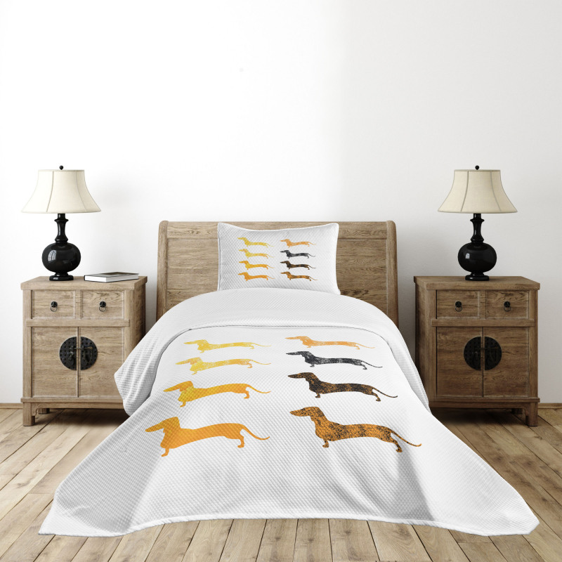 Vintage Silhouettes Bedspread Set