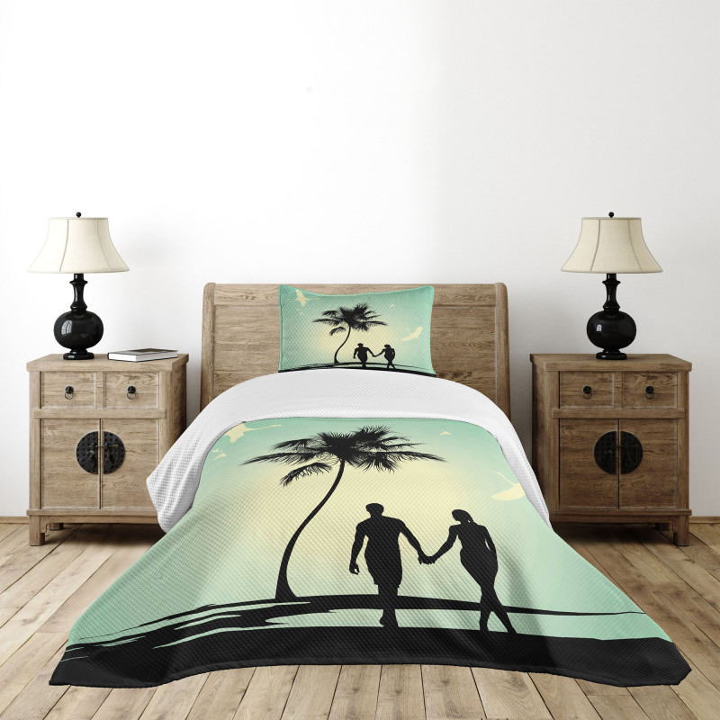 Married Couple Walking Bedspread Set