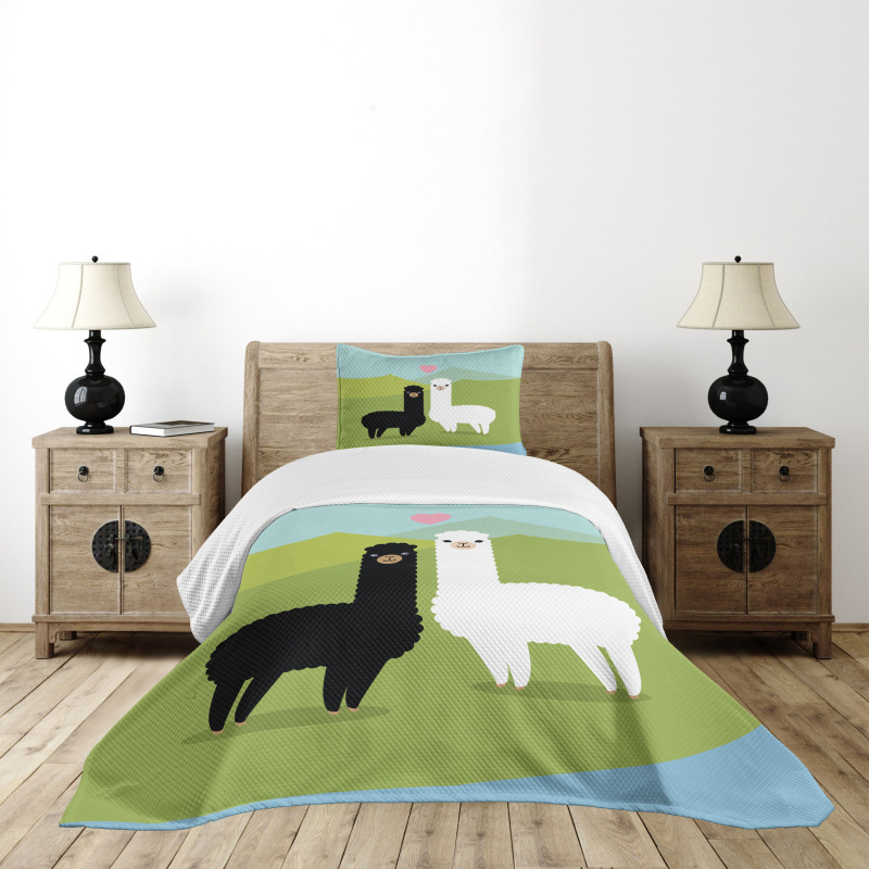 Animals in Love on Hill Bedspread Set