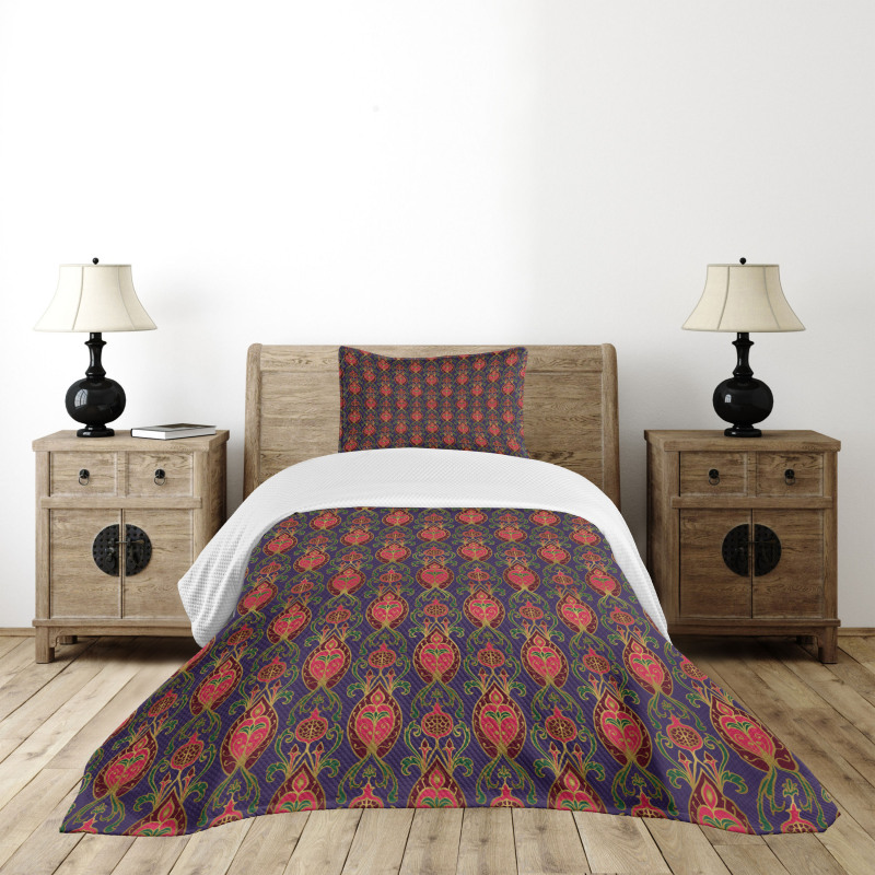 Orient Pomegranates Bedspread Set