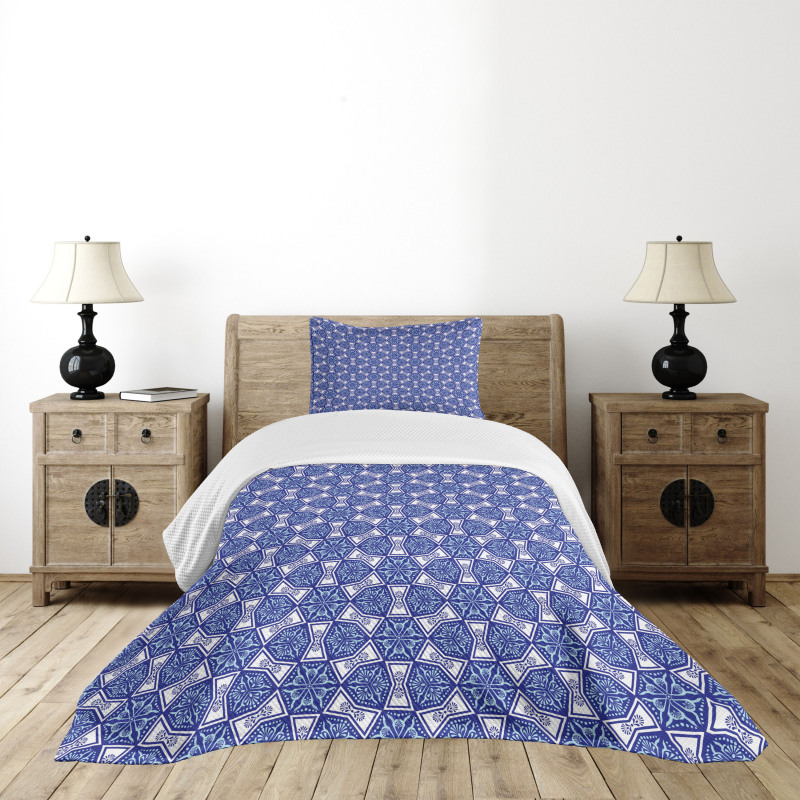 Blue Mosaic Bedspread Set