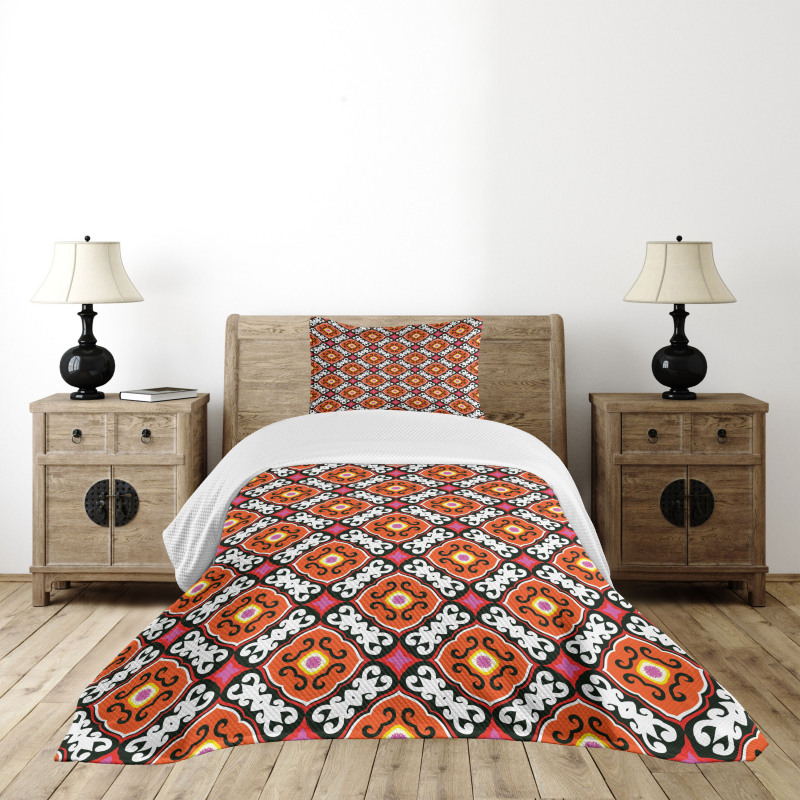 Bold Floral Bedspread Set