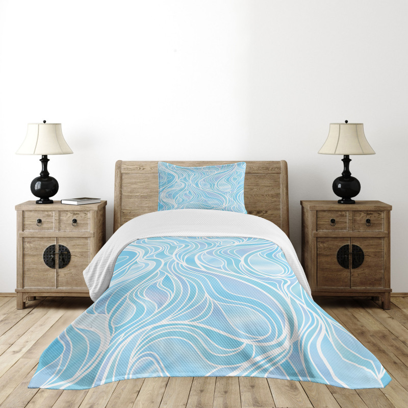 Ornate Wavy Stripes Bedspread Set