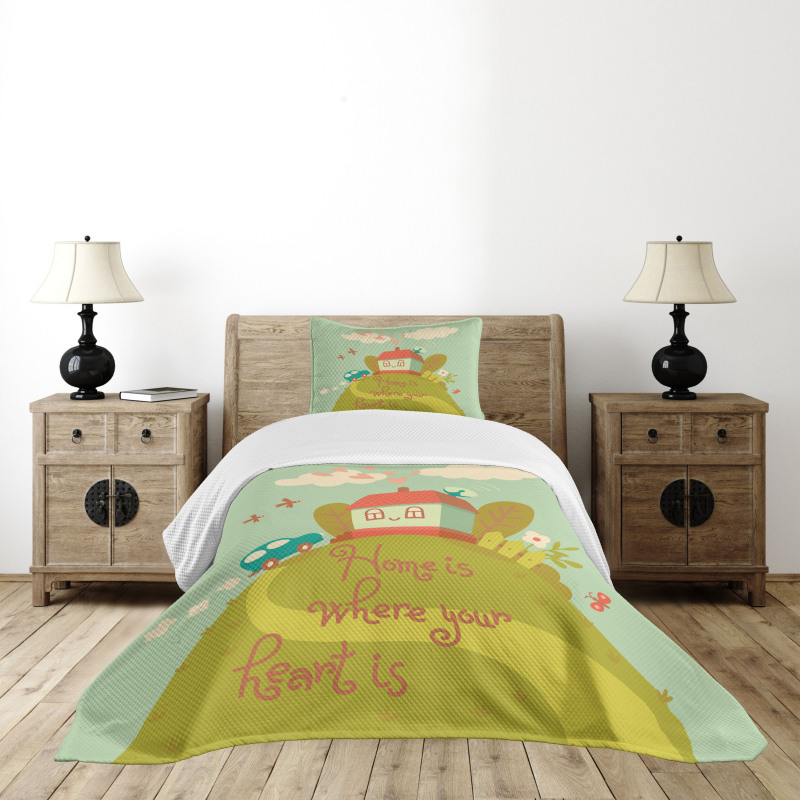 House Hill Bedspread Set