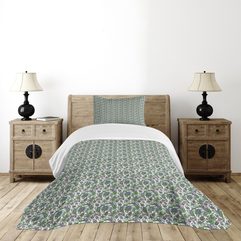 Ornate Colorful Flora Bedspread Set