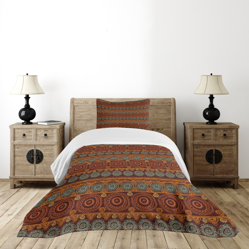 Primitive Floral Bedspread Set