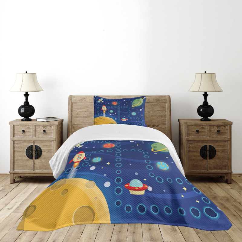 Racing in Cosmos Bedspread Set