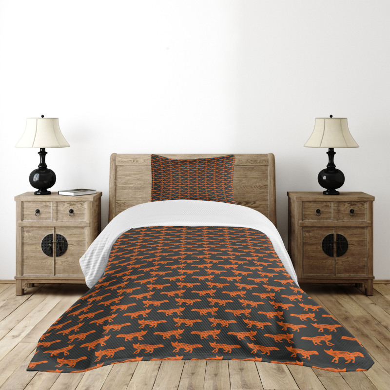 Forest Animal Silhouette Bedspread Set