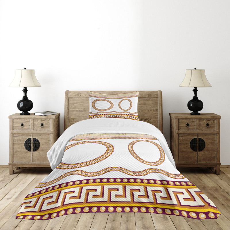 Fret Borders Circles Bedspread Set