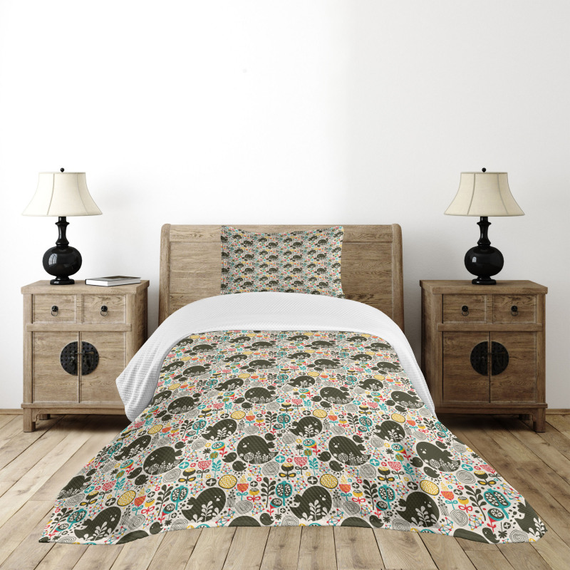 Birds Flowers Shapes Bedspread Set