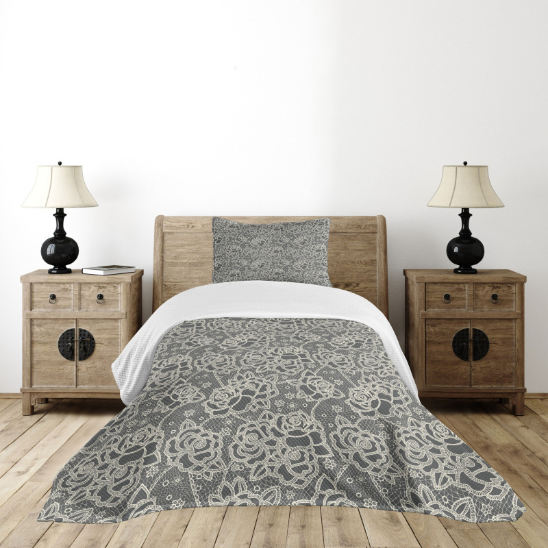 Romantic Rose Motifs Bedspread Set