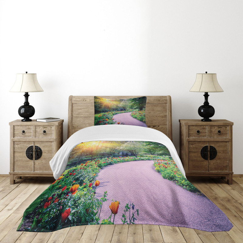 Keukenhof Netherlands Bedspread Set