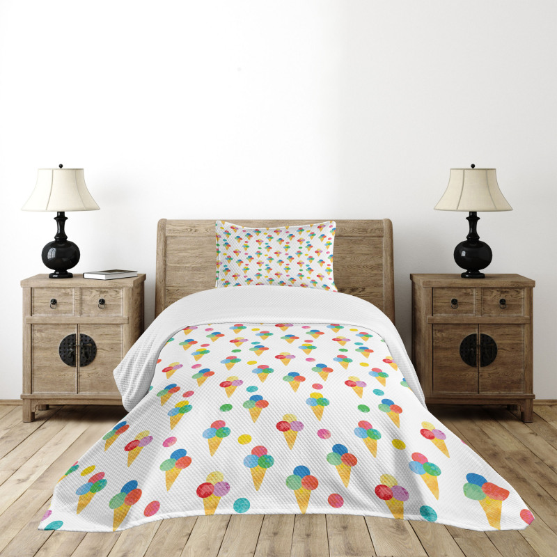 Triple Scoops Grungy Bedspread Set