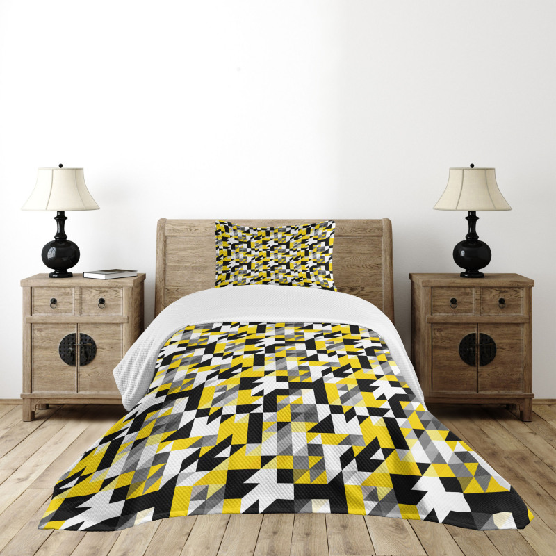 Squares and Houndstooh Bedspread Set