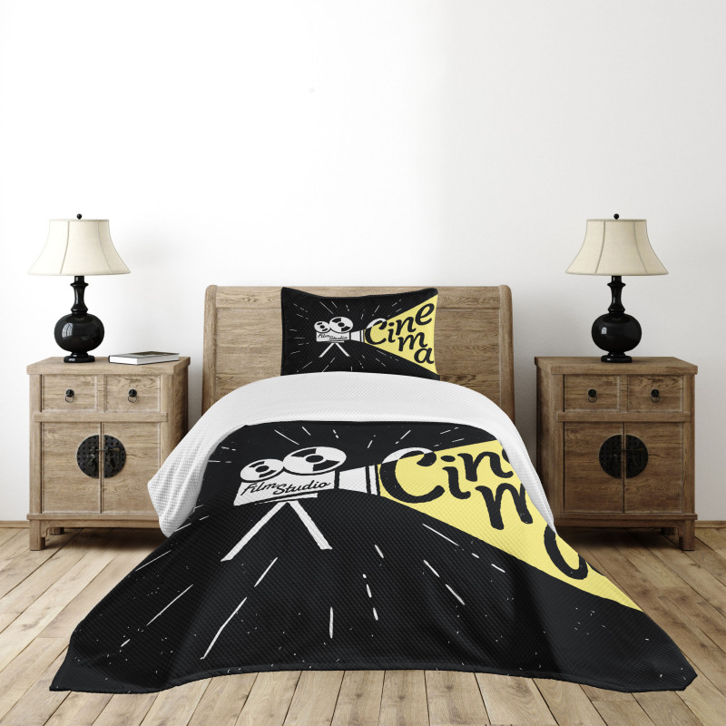Grunge Pattern Bedspread Set