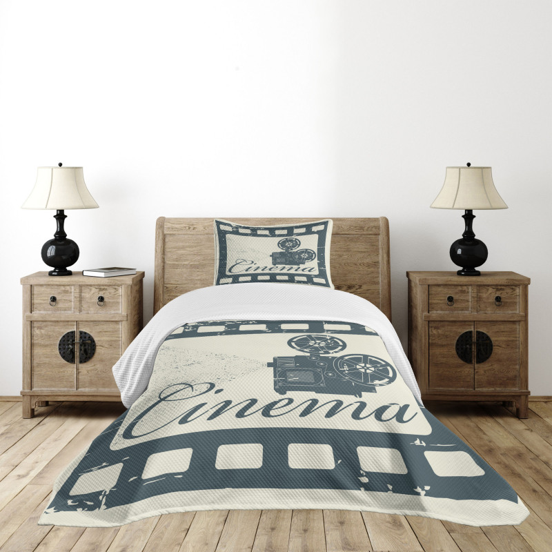 Grunge Poster Art Bedspread Set