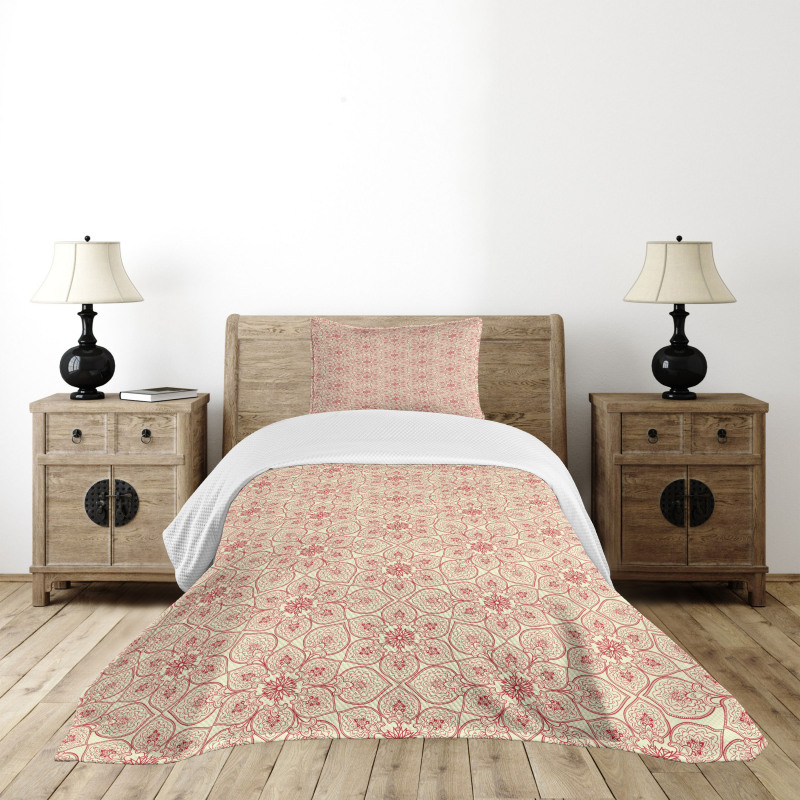 Curvy Flowers Bedspread Set